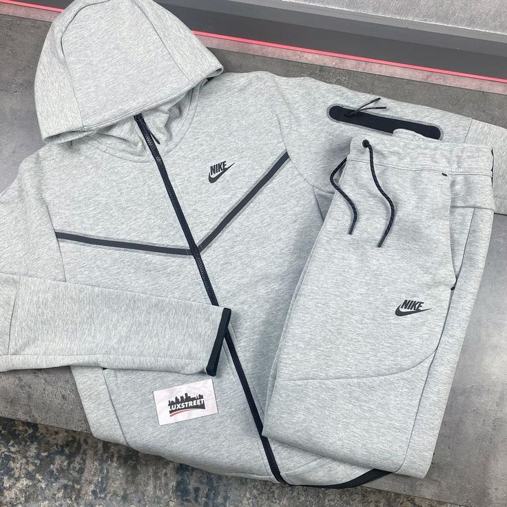 Conjunto Nk Tech Dama