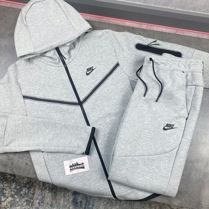 Conjunto Nk Tech Dama